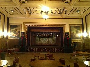 Warsaw stage front 201201.jpg
